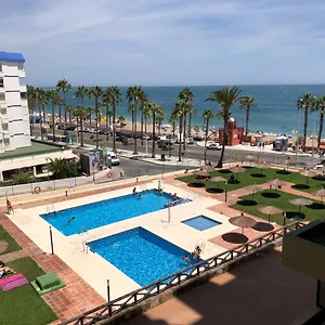 https://primera-linea-de-playa-en-benalmadena-vistas-al-mar.1costadelsol.com