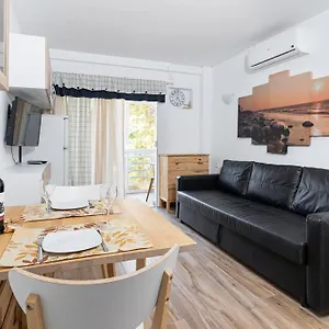 https://calle-san-fermin-6-edif-cisnes-3-apt-203.1costadelsol.com